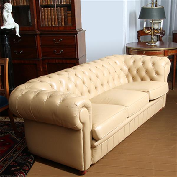 Grote foto vintage chesterfield bank 3 seater creme soft seat no.331535 antiek en kunst stoelen en banken