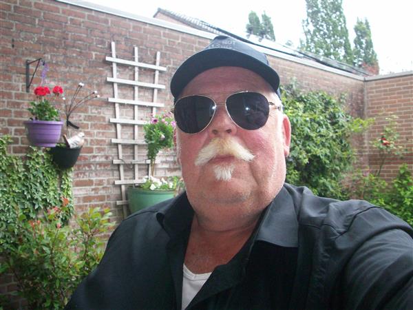 Grote foto love meeting girl to masturbate my face erotiek man zoekt nmalig contact vrouw