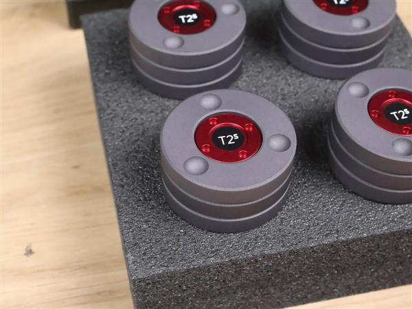 Grote foto ansuz acoustics darkz t2 supreme t2s resonance control feet set of 4 new 30 off audio tv en foto algemeen