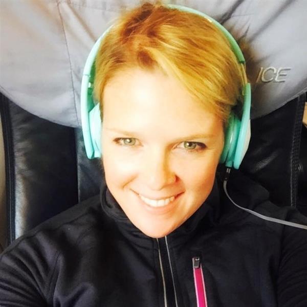 Grote foto kom jij mijn eenzaam gat opvullen contacten en berichten vrouw zoekt man