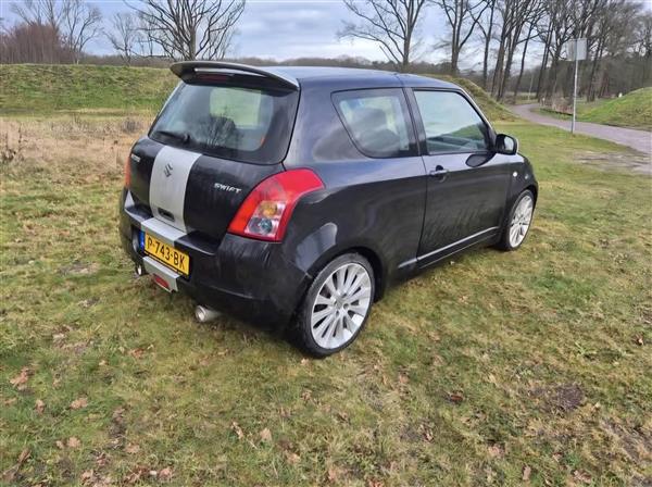 Grote foto suzuki swift sport 1.5 auto suzuki