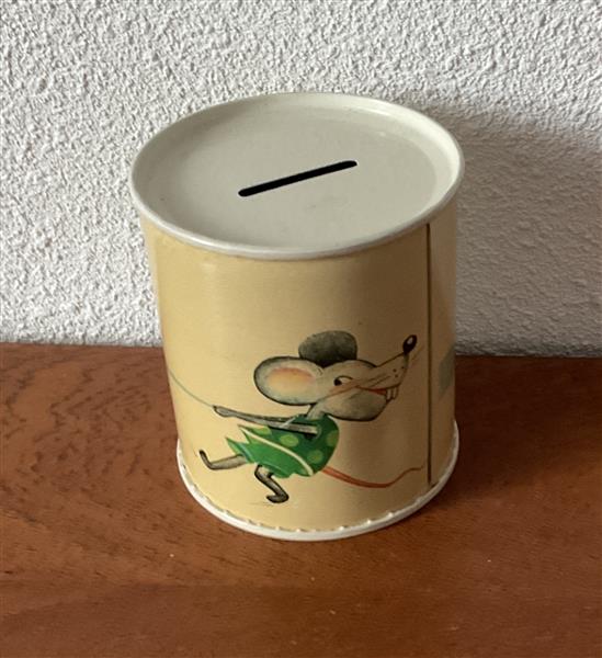 Grote foto blikken spaarbusjes verzamelen spaarpotten