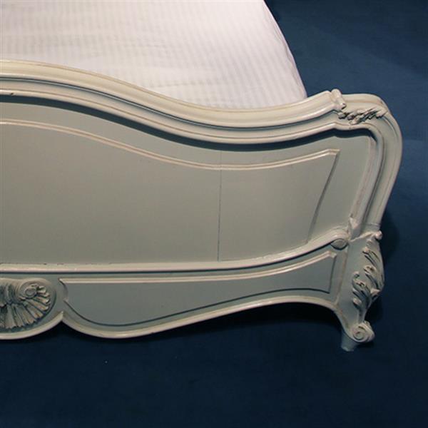 Grote foto stel van 2 wit gelakte nachtkastjes met ledikant frankrijk ca 1880 no.332455 antiek en kunst stoelen en banken