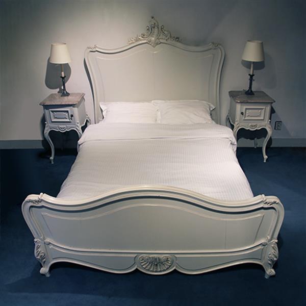 Grote foto stel van 2 wit gelakte nachtkastjes met ledikant frankrijk ca 1880 no.332455 antiek en kunst stoelen en banken