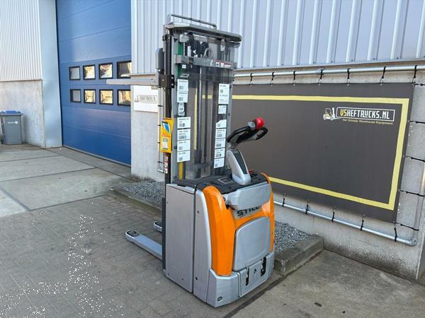 Grote foto vs 22650 elektrische stapelaar still doe het zelf en verbouw hefwerktuigen