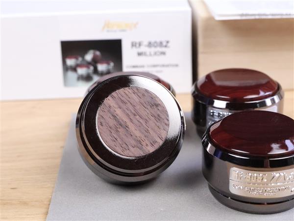 Grote foto harmonix rf 808z million maestro high end audio tuning feet set of 4 audio tv en foto algemeen