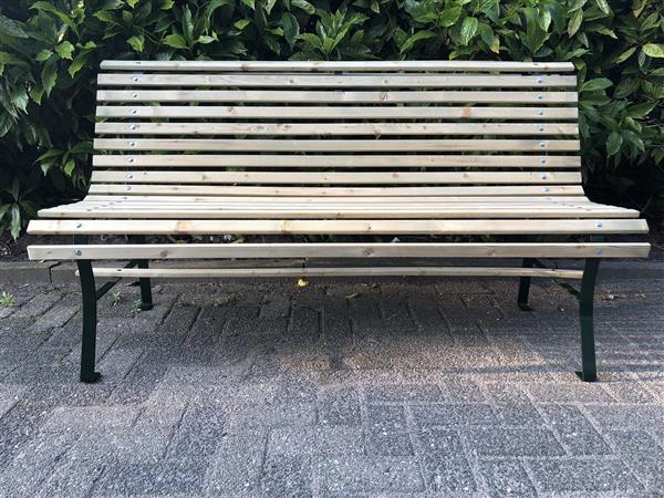 Grote foto prachtige parkbank 3 zitter houten latten systeem. laatste tuin en terras tuinmeubelen