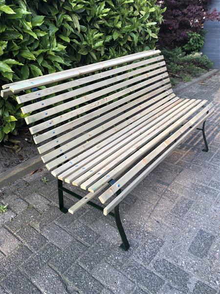 Grote foto prachtige parkbank 3 zitter houten latten systeem. laatste tuin en terras tuinmeubelen