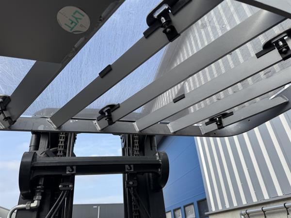 Grote foto vs 22657 reachtruck still fmx17 camera doe het zelf en verbouw hefwerktuigen