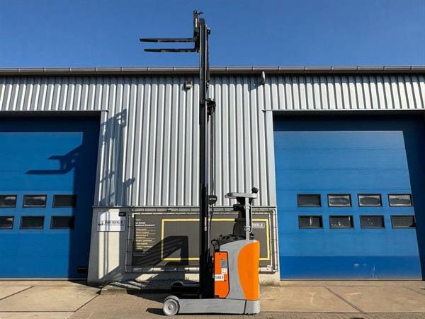 Grote foto vs 22657 reachtruck still fmx17 camera doe het zelf en verbouw hefwerktuigen