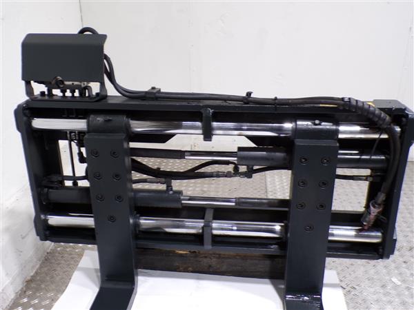 Grote foto stabau vorkversteller outlet agrarisch heftrucks