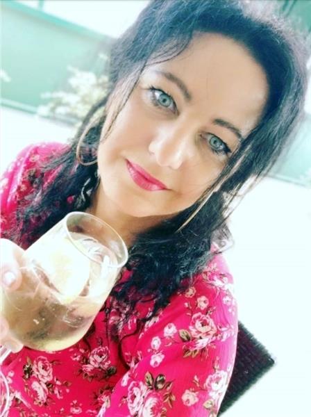 Grote foto temperamentvolle vrouw zoekt man contacten en berichten vrouw zoekt man