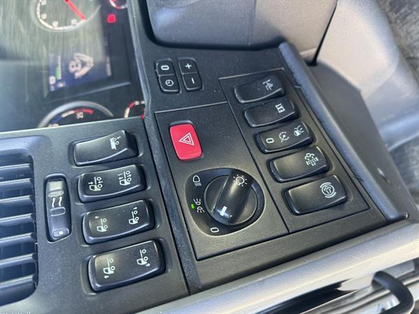 Grote foto scania r520 v8 euro 6 oprijwagen doe het zelf en verbouw vrachtwagens