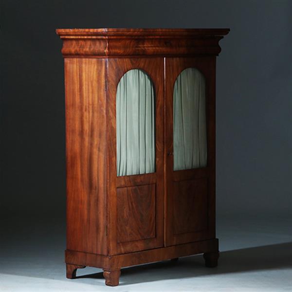 Grote foto biedermeier boekenkastje met getoogde ruiten uitneembare bespanning ca 1830 mahonie no.380320 antiek en kunst stoelen en banken