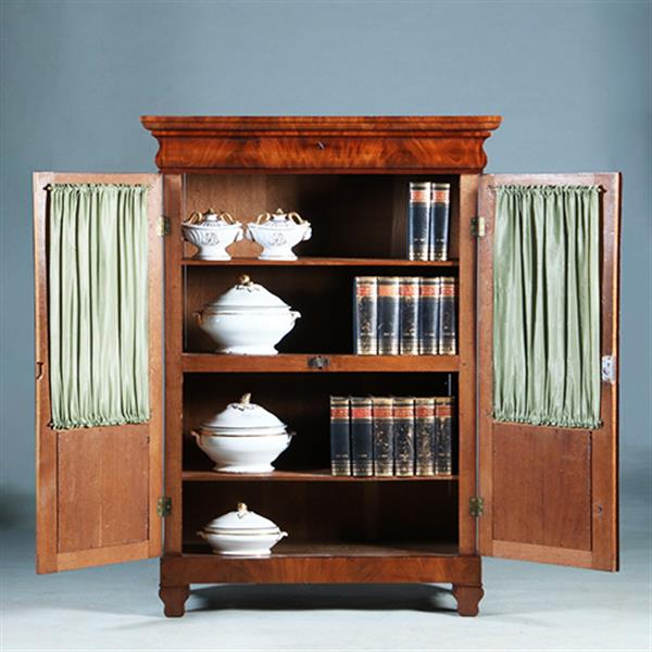 Grote foto biedermeier boekenkastje met getoogde ruiten uitneembare bespanning ca 1830 mahonie no.380320 antiek en kunst stoelen en banken