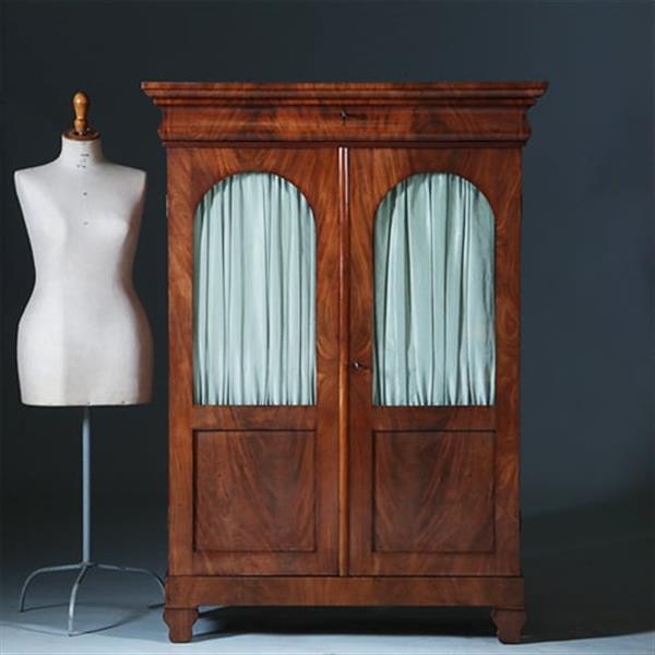 Grote foto biedermeier boekenkastje met getoogde ruiten uitneembare bespanning ca 1830 mahonie no.380320 antiek en kunst stoelen en banken