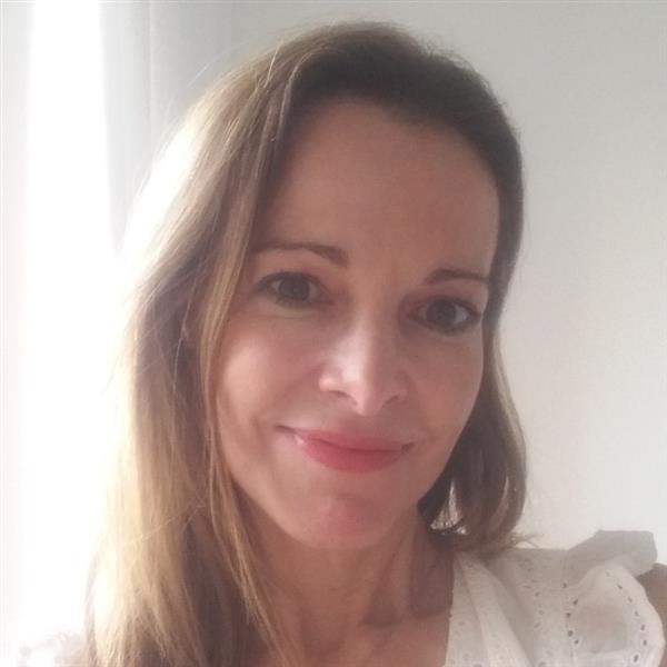 Grote foto samen het leven aan gaan contacten en berichten vrouw zoekt man