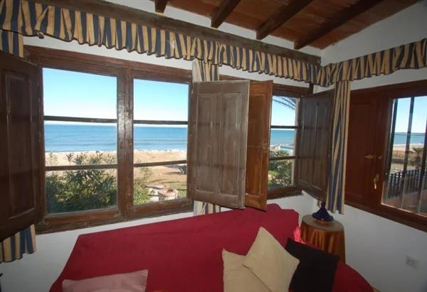 Grote foto uw villa direct aan zee in denia met 3 parkings en huizen en kamers bestaand europa