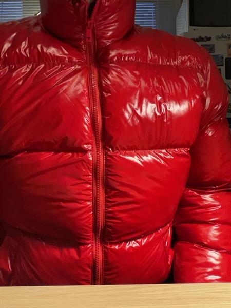 Grote foto zin in aandacht warmte en fijne knuffels erotiek man zoekt vrouwelijke sekspartner