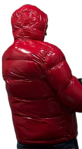 Grote foto zin in aandacht warmte en fijne knuffels erotiek man zoekt vrouwelijke sekspartner