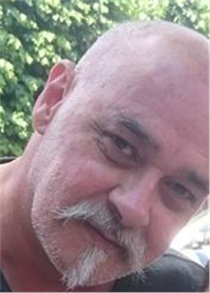 Grote foto exhibitionist zoekt openminded dame erotiek man zoekt vrouwelijke sekspartner