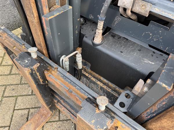 Grote foto linde h25d 02 duplo 375 sideshift vw diesel 2013 agrarisch heftrucks