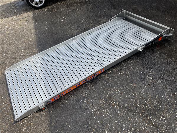 Grote foto oprijplaat euro rampe amf bruns 240cm x 90cm auto diversen gereedschap