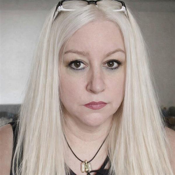 Grote foto sex met prachtige dd naturel boobs erotiek vrouw zoekt mannelijke sekspartner