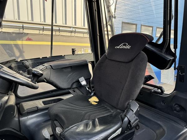 Grote foto vs 22654 elektrische heftruck linde e20 agrarisch heftrucks