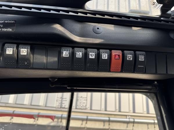 Grote foto vs 22654 elektrische heftruck linde e20 agrarisch heftrucks