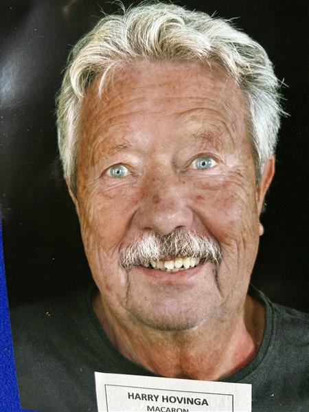 Grote foto op zoek naar een leuke flotte liefdes relatie contacten en berichten man zoekt vrouw