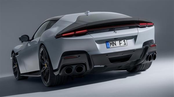 Grote foto dit betreft een ferrari 12cilindri carbon novitec kofferbak spoiler lip auto onderdelen tuning en styling