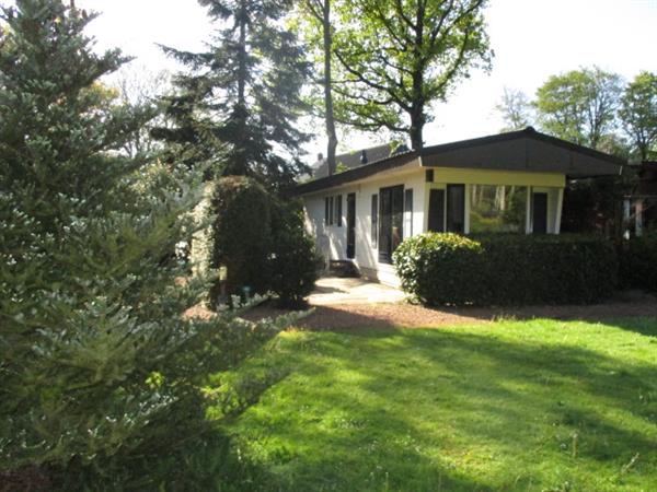 Grote foto bospark trimunt op grens van friesland groningen caravans en kamperen campings