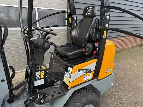 Grote foto giant g1500 minishovel hoge mast nieuw agrarisch shovels