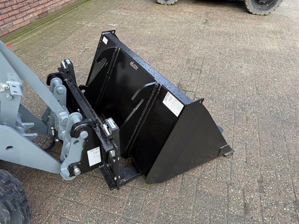 Grote foto giant g1500 minishovel hoge mast nieuw agrarisch shovels