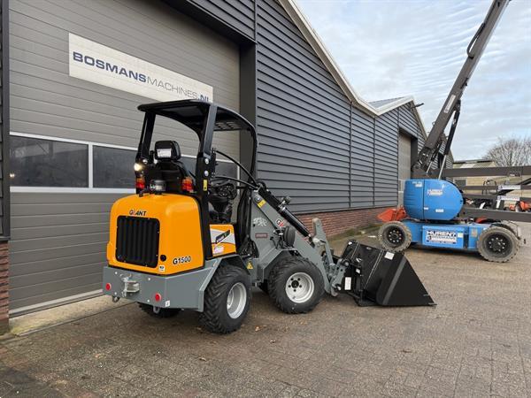 Grote foto giant g1500 minishovel hoge mast nieuw agrarisch shovels