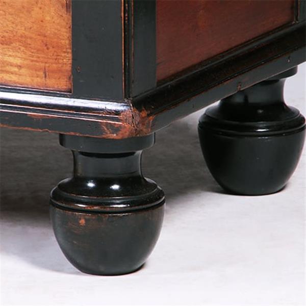 Grote foto kleine koloniale kist ca 1800 in djati met zwarte details en brons beslag no.381230 antiek en kunst stoelen en banken