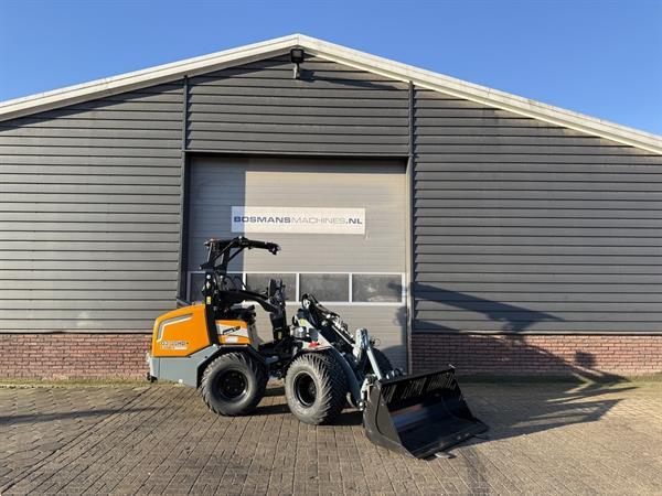 Grote foto giant shovel of verreiker kopen profiteer nu van 0 49 rente lease actie agrarisch shovels