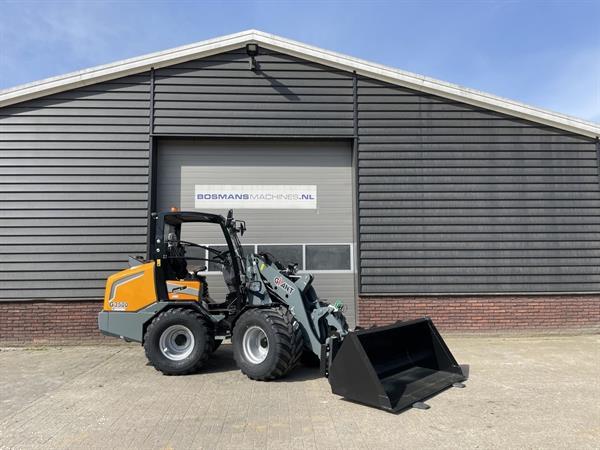 Grote foto giant shovel of verreiker kopen profiteer nu van 0 49 rente lease actie agrarisch shovels