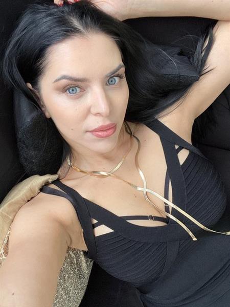 Grote foto kira elegant onvergetelijke momenten erotiek erotische massages