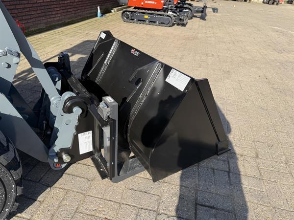 Grote foto giant g1500 minishovel nieuw met klapdak agrarisch shovels