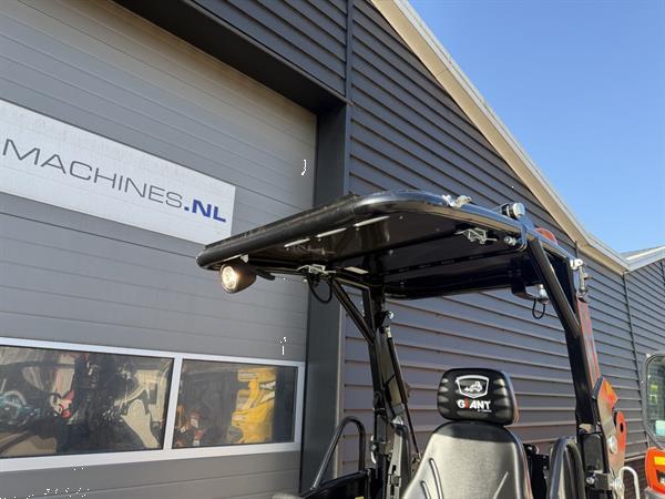 Grote foto giant g1500 minishovel nieuw met klapdak agrarisch shovels