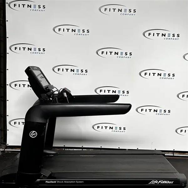 Grote foto life fitness 95t discover se3hd zwart loopband sport en fitness fitness