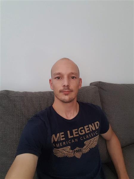 Grote foto homo bttm onderdanig 35jr zoekt oudere top man erotiek contact man tot man
