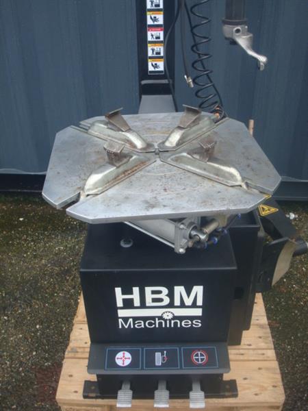 Grote foto autobanden motorbanden demonteer apparaat hbm auto diversen gereedschap