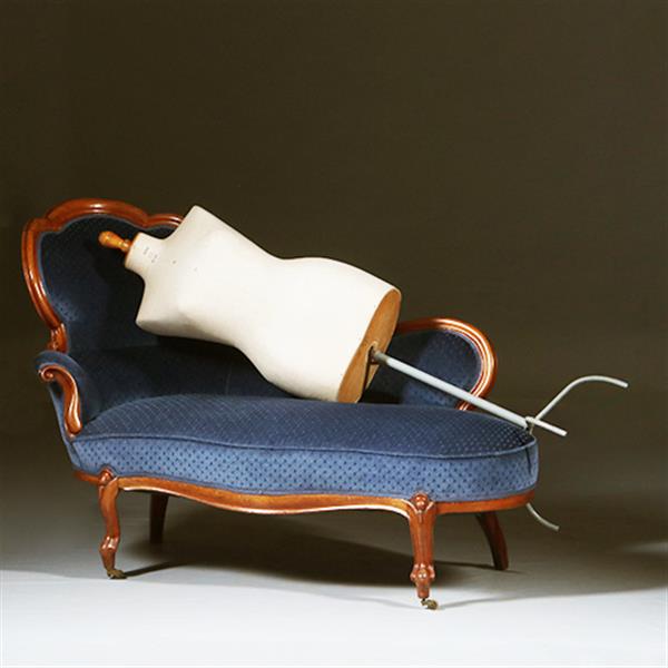 Grote foto elegante mahonie willem iii sofa met lavendelblauw velours no.290805 antiek en kunst stoelen en banken