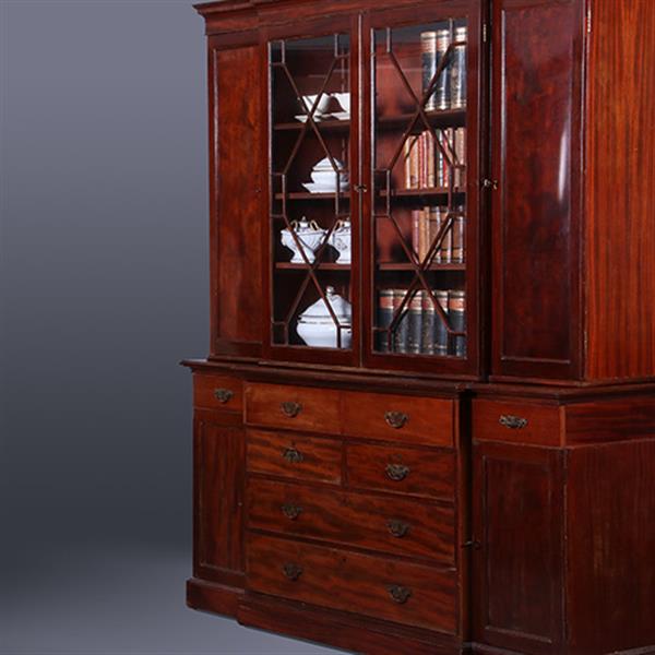 Grote foto engels mahonie breakfront bibliotheek of porseleinkast met schrijfklep no.381235 antiek en kunst stoelen en banken