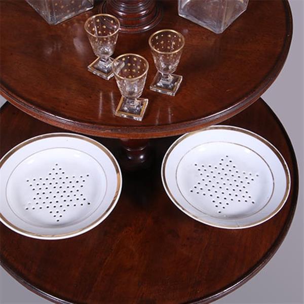 Grote foto grote 18e eeuwse dumb waiter met drie roterende bladen no.381220 antiek en kunst stoelen en banken