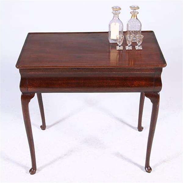 Grote foto hollandse wandtafel of theetafel 18e eeuw met aan elke zijkant een kleine lade no.381240 antiek en kunst stoelen en banken