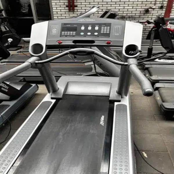 Grote foto life fitness clst integrity loopband sport en fitness fitness